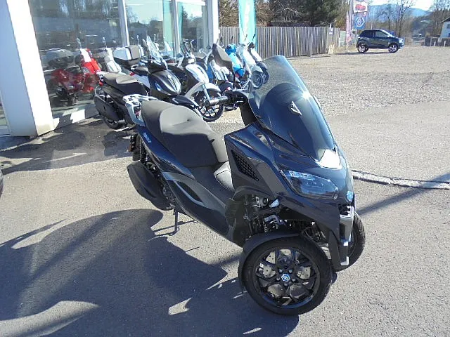 Piaggio MP3