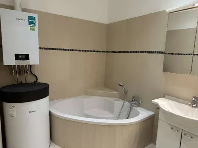 5-Zimmer-Wohnung mieten in Wien – 200 m², € 4.400 – Bild 19 von 32