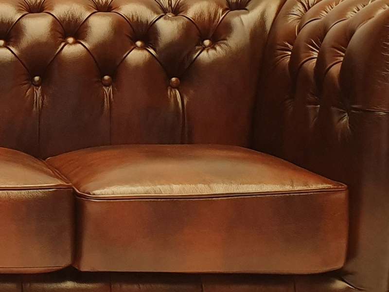 Chesterfield Class Sofa Cloudy Braun, € 1.420, (Hoogeveen