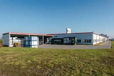 Gewerbeimmobilie mieten in Wiener Neustadt Land – 6 500 m², € 5 – Bild 4 von 6