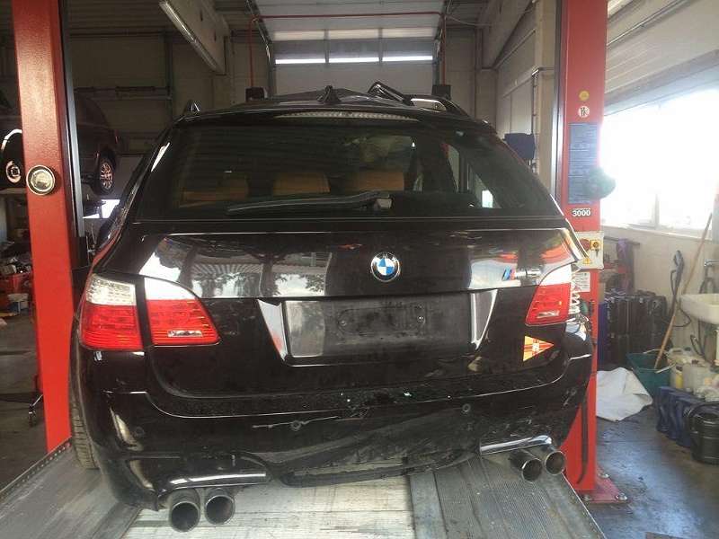 BMW-Teile Zentrum Autoteile gebraucht BMW E60 E61 FL 530d 520d E39