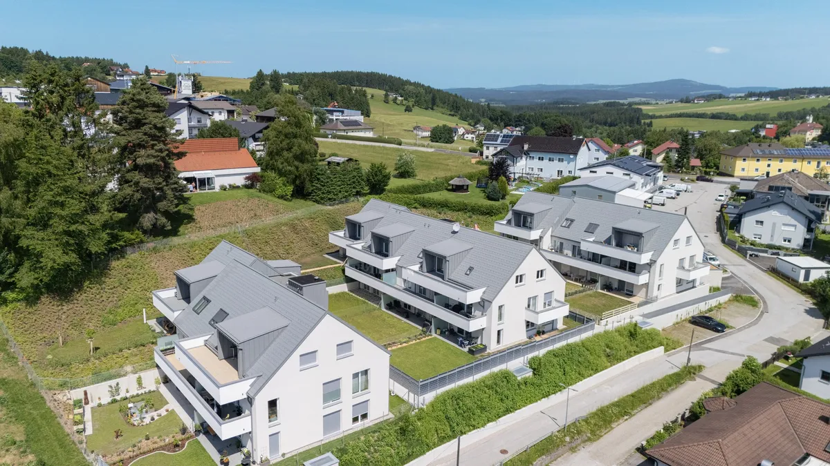 Sonniges Wohnen über der Nebelgrenze - Nachhaltig & komfortabel dank Wärmepumpe mit Tiefenbohrung und Kühlfunktion - Ansicht 3