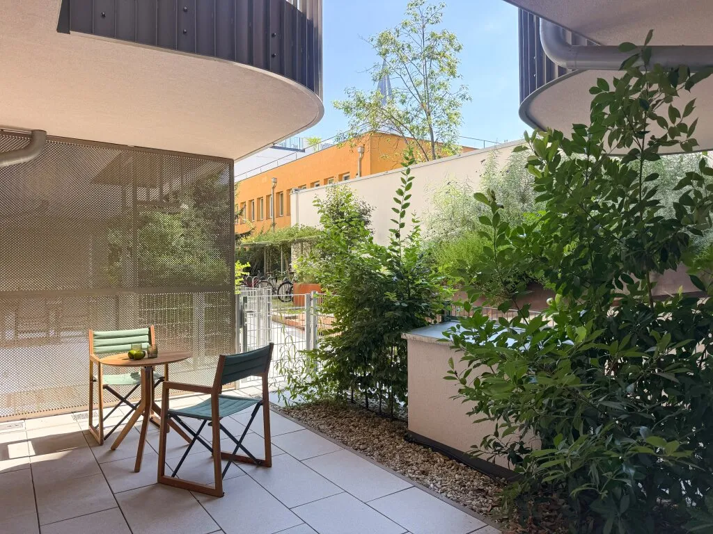 COOL BLEIBEN: GARTENWOHNUNG MIT 2 ZIMMERN - Widok 2