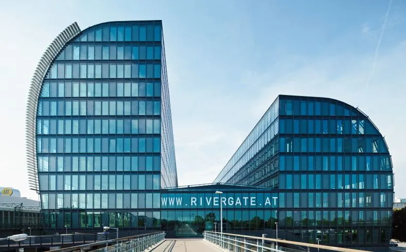 RIVERGATE Büros im Office Center an der Donau zu mieten – pohled 2