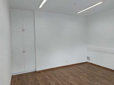 5-Zimmer-Gewerbeimmobilie mieten in Melk – 190 m², € 1.596 – Bild 6 von 13