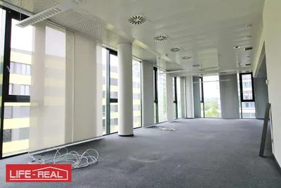 Gewerbeimmobilie mieten in Linz – 979 m², € 16.219 – Bild 25 von 54