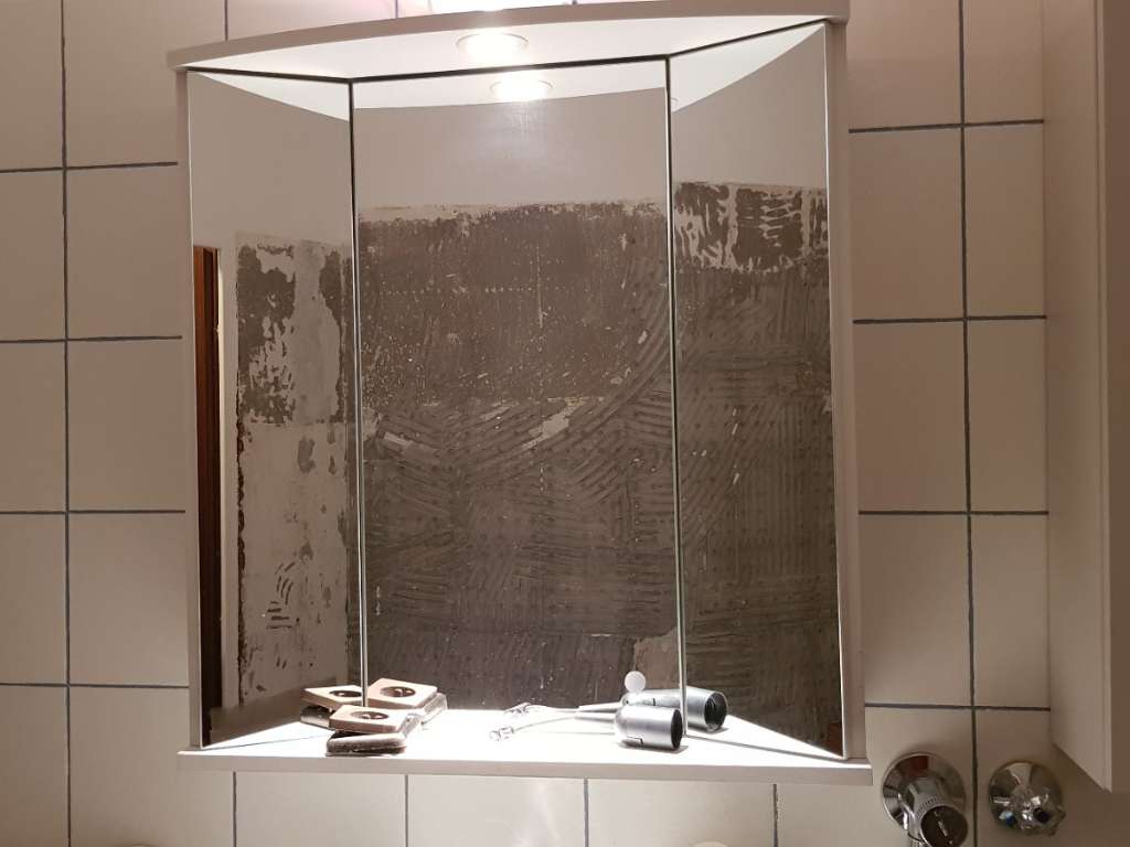 badezimmerspiegel, € 0,- (1100 wien) - willhaben