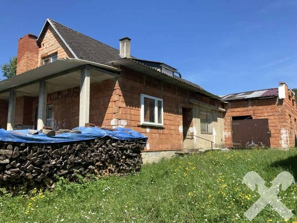 Rohbau mit Nebengebäude und großzügigem Baulandgrundstück Nähe Feldbach, Lödersdorf