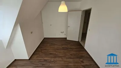 2-Zimmer-Wohnung mieten in Wiener Neustadt – 81 m², € 878 – Bild 4 von 26