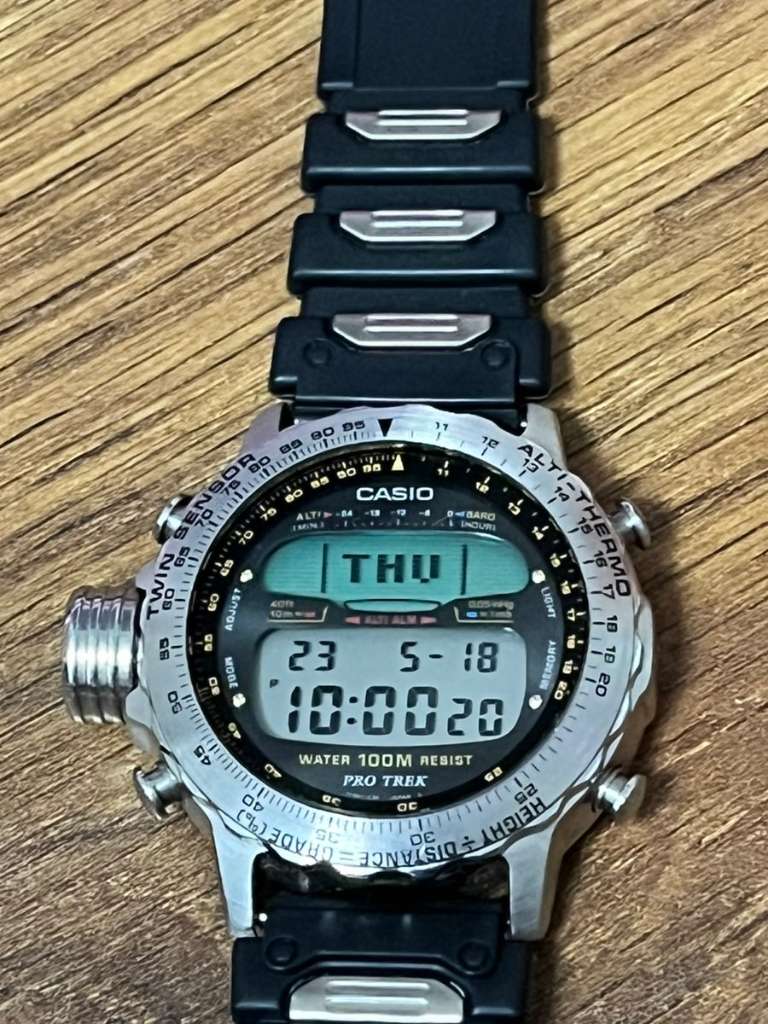 CASIO/ALT-7000 - ブランド腕時計