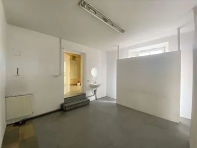 4-Zimmer-Gewerbeimmobilie mieten in Weiz – 212 m², € 1.441 – Bild 7 von 10