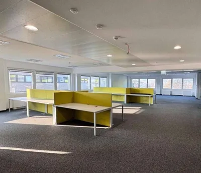 Gewerbeimmobilie mieten in Linz – 1 369 m², € 25.058 – Bild 10 von 14