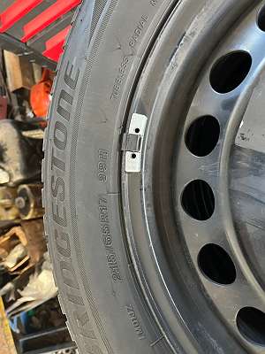 Komplettradsätze - Felgen / willhaben Reifen 