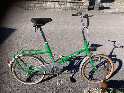 Kultiges vintage Klapprad Faltrad Fahrrad Citybike Campingrad Auto Mini  Gepäckträger Auto Mini, € 199,- (9800 Spittal an der Drau) - willhaben