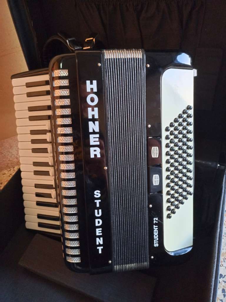 HOHNER STUDENT 72 アコーディオン - 鍵盤楽器