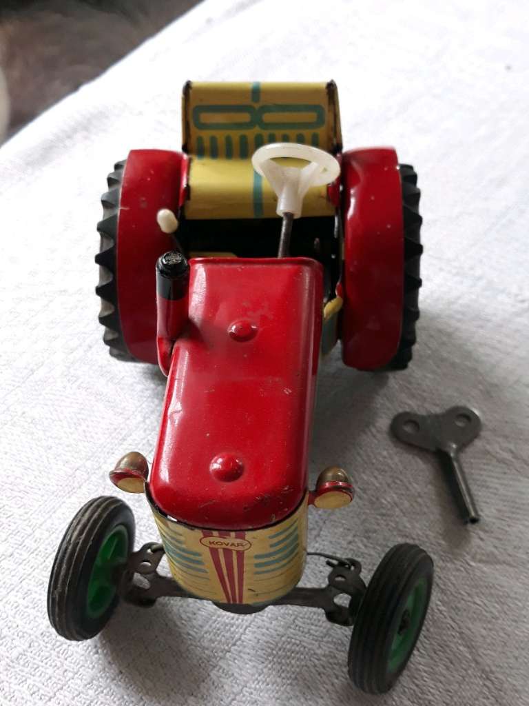 Traktor Zubehör Heuwender von KOVAP - Blechspielzeug