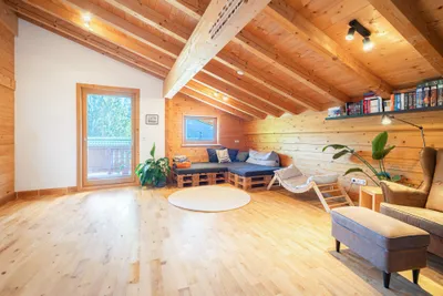 8-Zimmer-Haus kaufen in Kitzbühel – 240 m², € 1.290.000 – Bild 5 von 9
