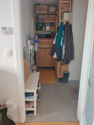 Direktvergabe: Helle 2-Zimmer-Gemeindebauwohnung mit Balkon am Wienfluss – Bild 3