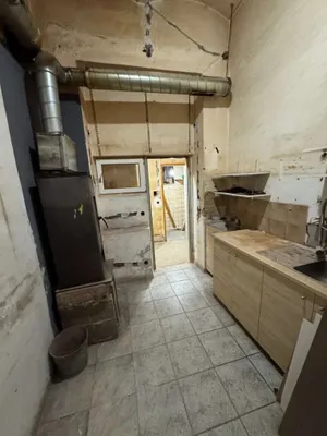 8-Zimmer-Gewerbeimmobilie mieten in Wien – 245 m², € 1.100 – Bild 18 von 48