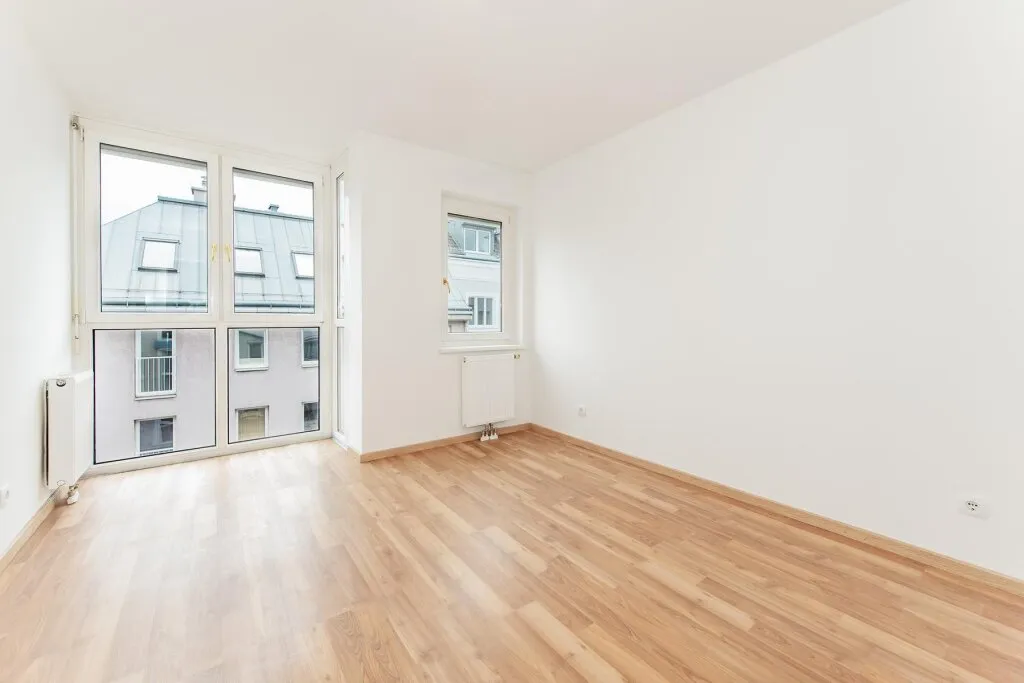 Gut aufgeteilte 2-Zimmer Wohnung mit KFZ-Stellplatz im 6. Bezirk zu verkaufen! – pohled 3