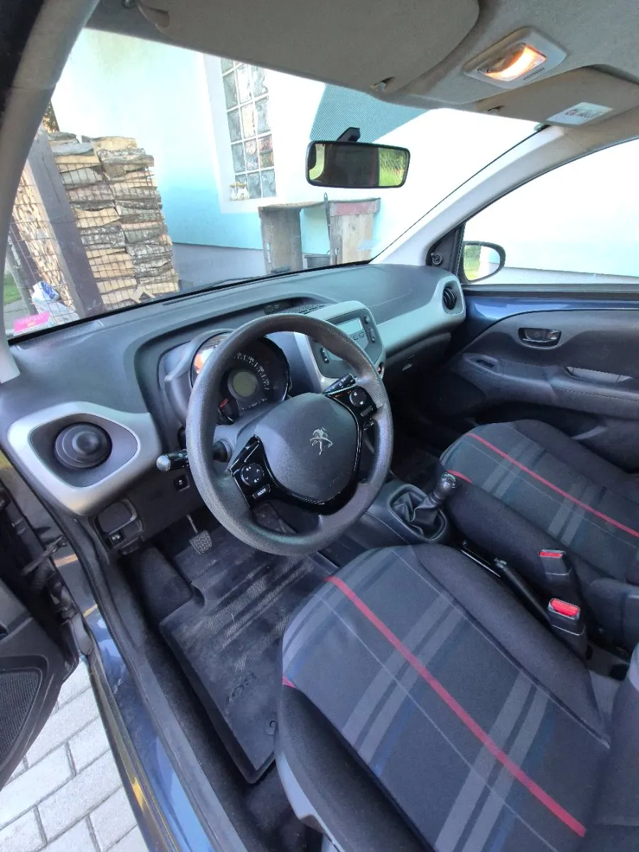 Peugeot 108 2015 photo 3