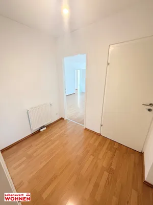 Openhouse 11.08! Traumhafte 3 Zimmer Wohnung mit Loggia | unbefristet – Bild 3