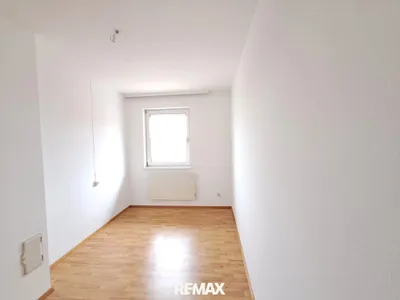 3-Zimmer-Wohnung kaufen in Sankt Pölten Land – 64,24 m², € 134.500 – Bild 4 von 12
