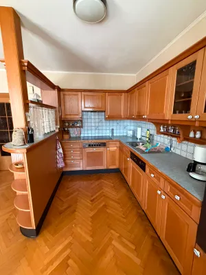 6-Zimmer-Haus mieten in Gmunden – 180 m², € 1.950 – Bild 15 von 18
