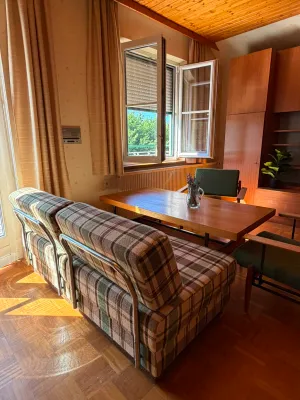 6-Zimmer-Haus mieten in Gmunden – 180 m², € 1.950 – Bild 16 von 18