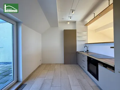 Großzügige 3-Zimmer-Wohnung mit ca. 90 m² inkl. Terrasse, Einbauküche und Klimaanlage! – Bild 2