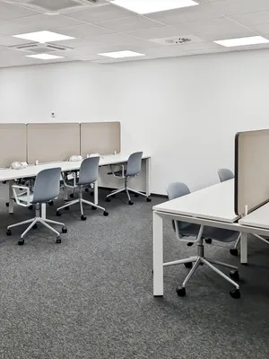 Gewerbeimmobilie mieten in Wien – 3 000 m² – Bild 8 von 9