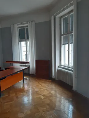 6-Zimmer-Wohnung mieten in Graz – 180 m², € 2.675 – Bild 2 von 33