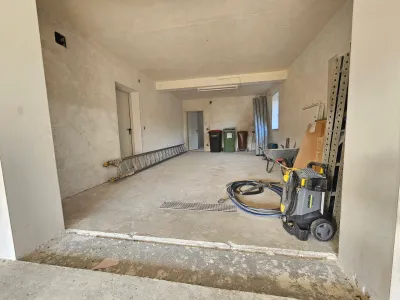 4-Zimmer-Haus kaufen in Neunkirchen – 243 m², € 440.000 – Bild 5 von 25