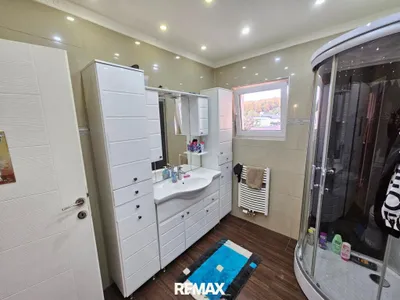 11-Zimmer-Gewerbeimmobilie kaufen in Braunau am Inn – 318 m², € 385.000 – Bild 9 von 23