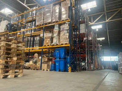 Gewerbeimmobilie mieten in Wien – 2 500 m² – Bild 3 von 4