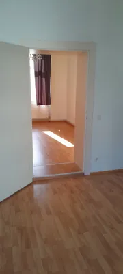 (reserviert) 3 Zimmer Wohnung in 1220 Wien - nur 5 Minuten zur U1 – Bild 2