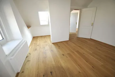 4-Zimmer-Wohnung kaufen in Klagenfurt – 168 m², € 375.000 – Bild 3 von 8