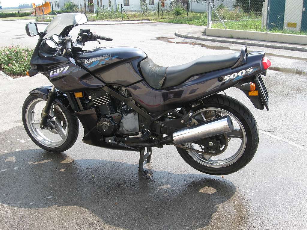 Kawasaki GPZ EX 500 C/F Tourer