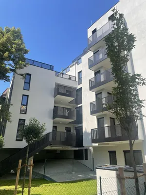 4-Zimmer-Wohnung mieten in Wien – 90,9 m², € 1.870