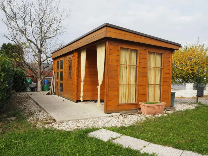 Freizeitgrundstück mit Gartenhaus in Außertreffling/Linznähe mieten! 1.030 m² Grundfläche eingezäunt mit Parkplätzen! - Widok 2
