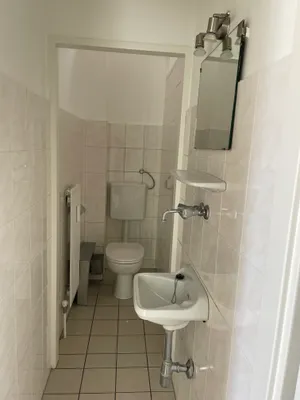 2-Zimmer-Gewerbeimmobilie mieten in Salzburg Stadt – 78 m², € 1.980 – Bild 4 von 8