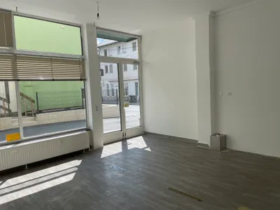 2-Zimmer-Gewerbeimmobilie mieten in Salzburg Stadt – 78 m², € 1.980 – Bild 7 von 8