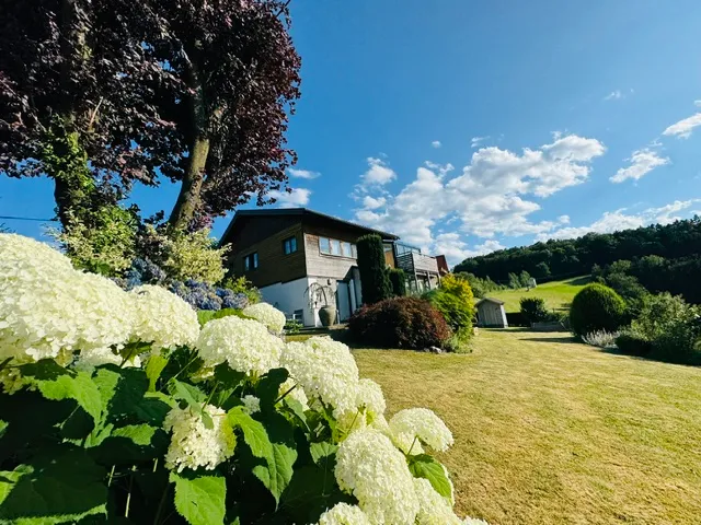 ##STERISCHE TOSKANA--RARITÄT--WOHNOASE mit PANORAMABLICK--KACHELOFEN--parkähnlichen GARTEN--GARAGE !!## - Widok 3