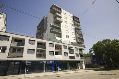 Gewerbeimmobilie mieten in Wien – 306 m², € 4.590