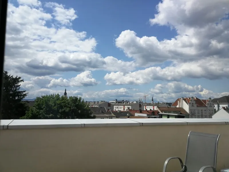 ST. PÖLTEN - KRANKENHAUSNÄHE, 72,72 m² DACHTERRASSEN-MIETWOHNUNG, St. Pölten