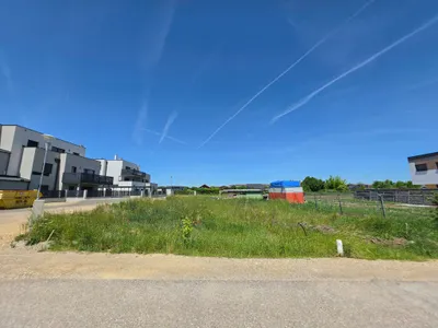 Grundstück kaufen in Bruck an der Leitha – 552 m², € 265.000 – Bild 2 von 3