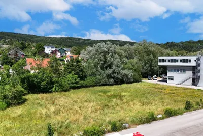 Immobilie kaufen in Sankt Pölten Land – 1 162 m², € 290.000