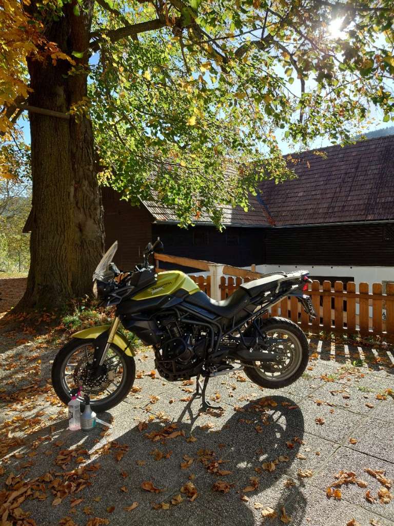 Triumph Tiger 800 ABS mit viel Zubehör Tourer