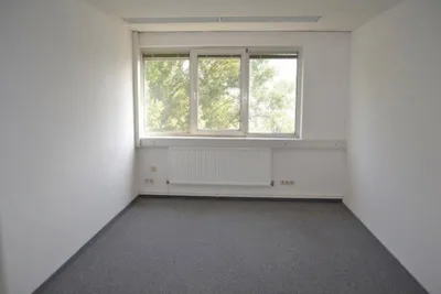 1-Zimmer-Gewerbeimmobilie mieten in Wien – 27 m², € 260 – Bild 3 von 5
