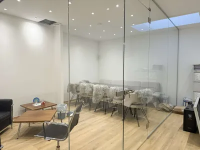 Immobilie mieten in Wiener Neustadt Land – 772 m², € 7.520 – Bild 8 von 13
